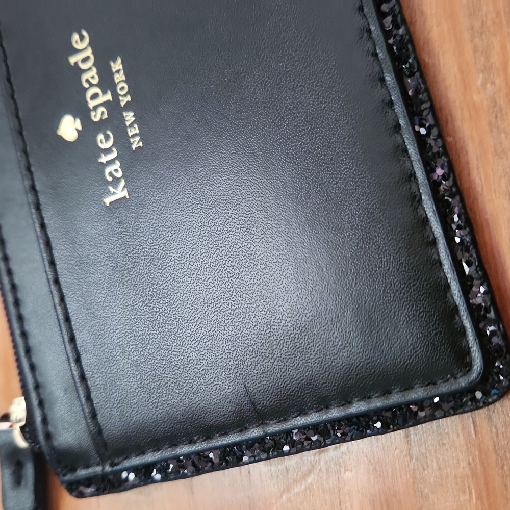 Kate Spade black card holder - Picture 2 of 5